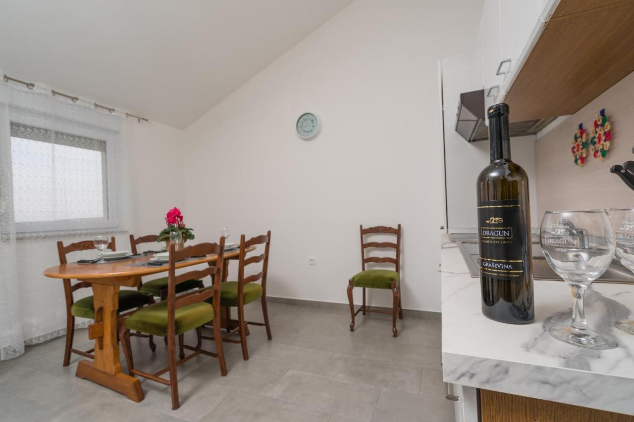 Apartments "Anna" Čižići Kültér fotó